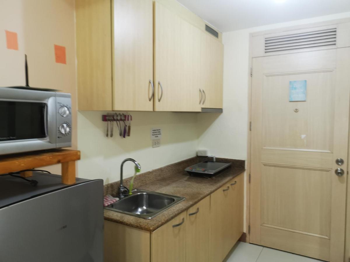 Airport Apartments Manila Paranaque City Esterno foto
