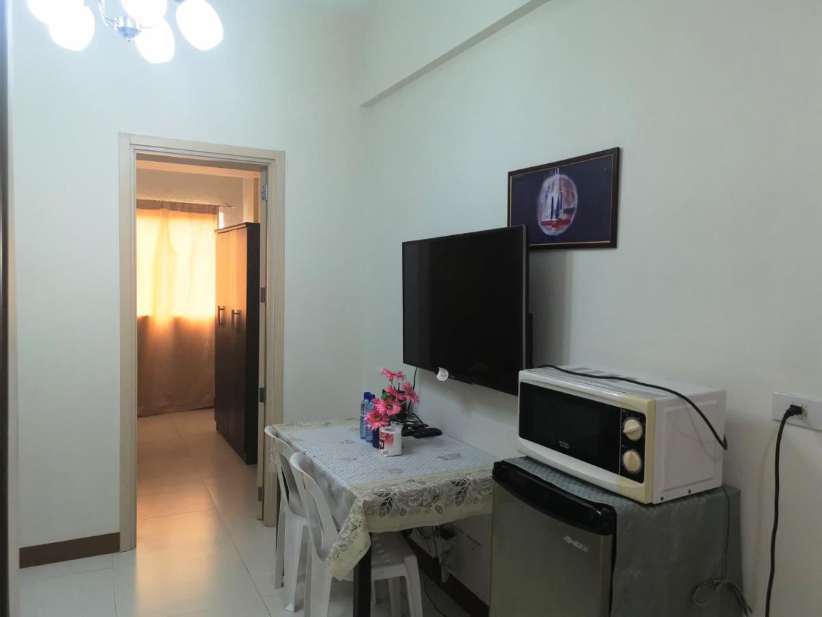 Airport Apartments Manila Paranaque City Esterno foto